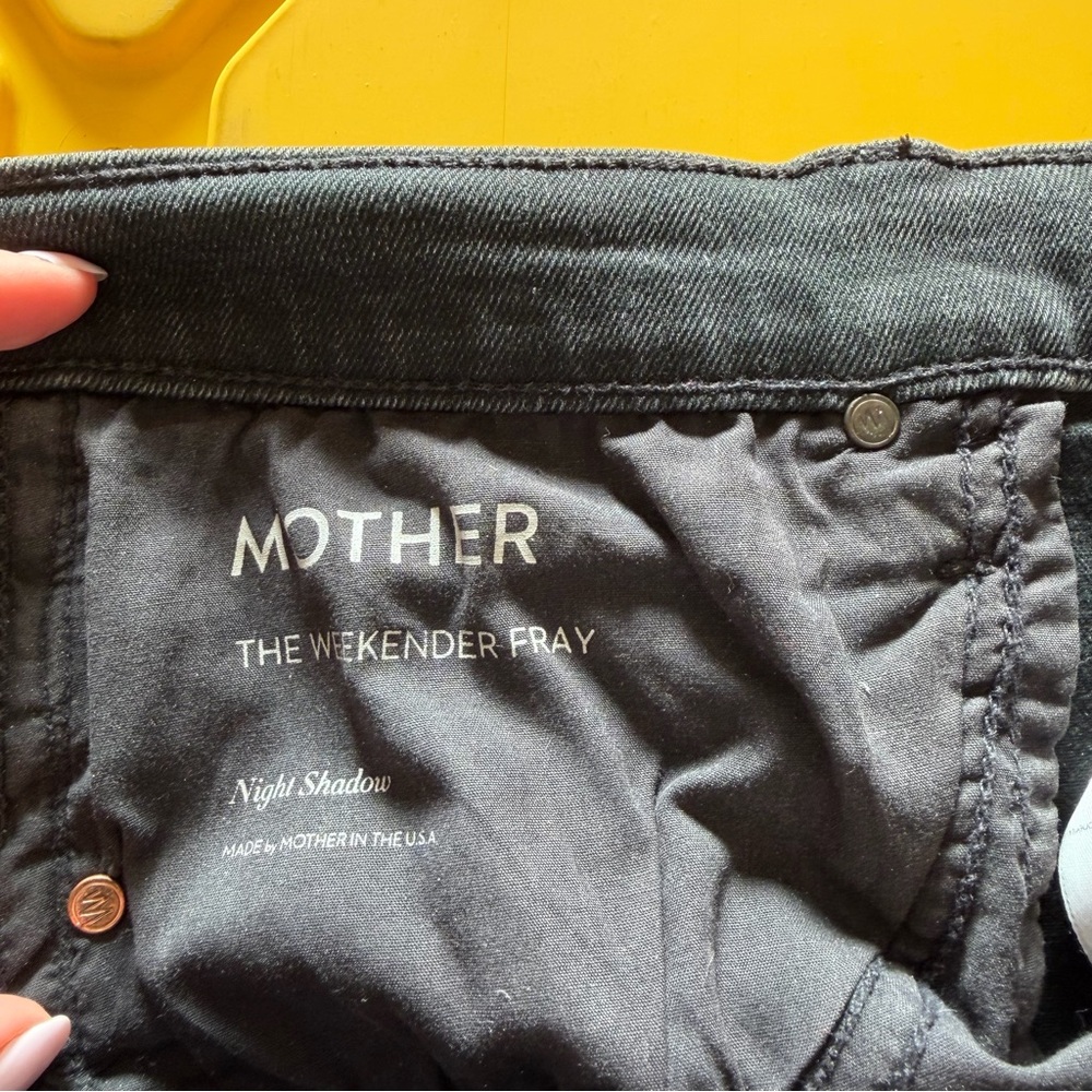 Mother Denim The Weekender Fray size 31 - Picture 6 of 10